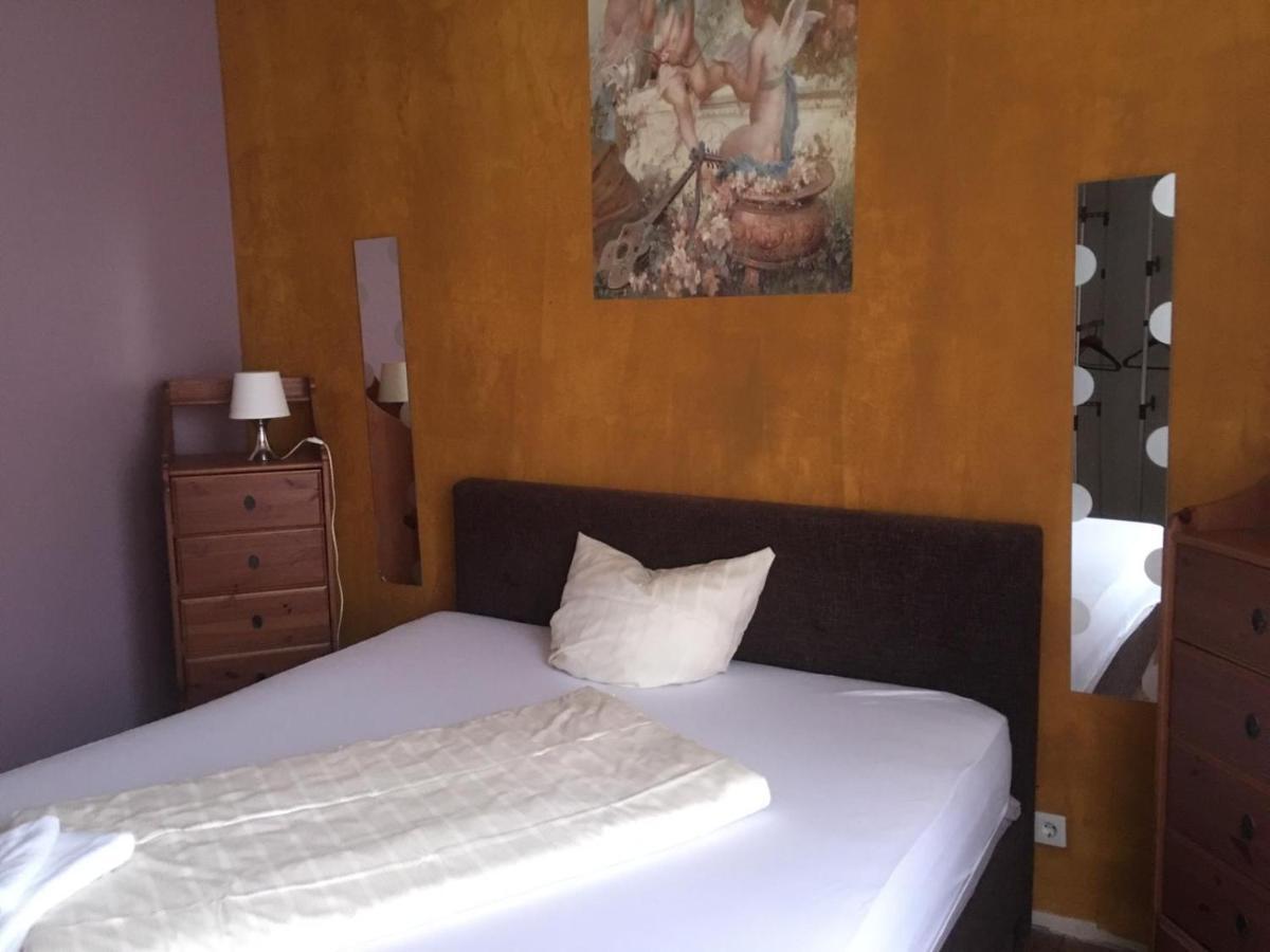 Wohnung In 凯撒斯劳滕 外观 照片