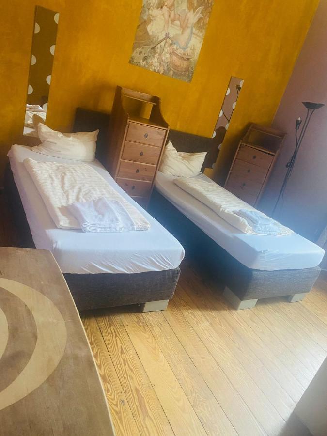 Wohnung In 凯撒斯劳滕 外观 照片
